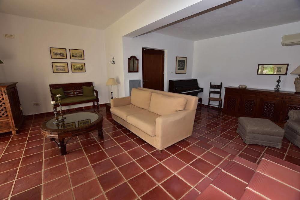 Ktima Grammeno Beachside Villa 팔라이오코라 외부 사진