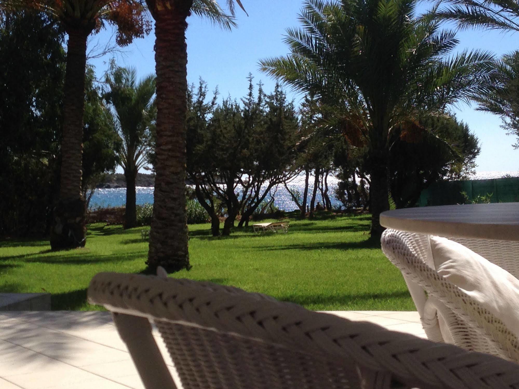 Ktima Grammeno Beachside Villa 팔라이오코라 외부 사진