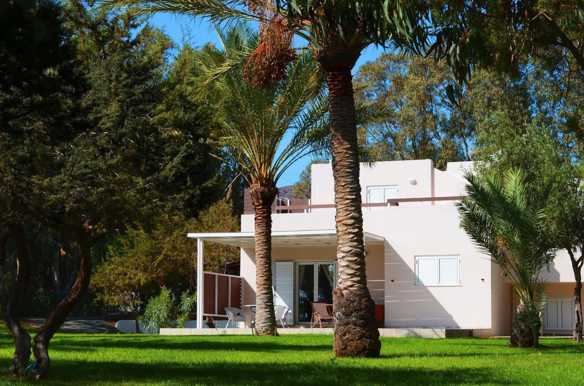 Ktima Grammeno Beachside Villa 팔라이오코라 외부 사진